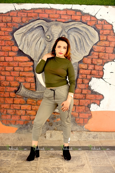 Aliza Katuwal – Gallery 42